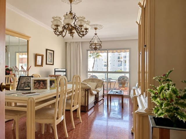 3 Zimmer Penthouse zu verkaufen in Nerja - 360.000 € (Ref: 9606424)
