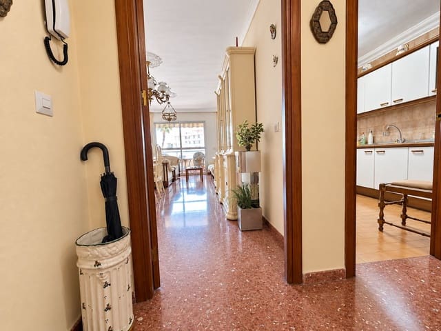 3 Zimmer Penthouse zu verkaufen in Nerja - 360.000 € (Ref: 9606424)