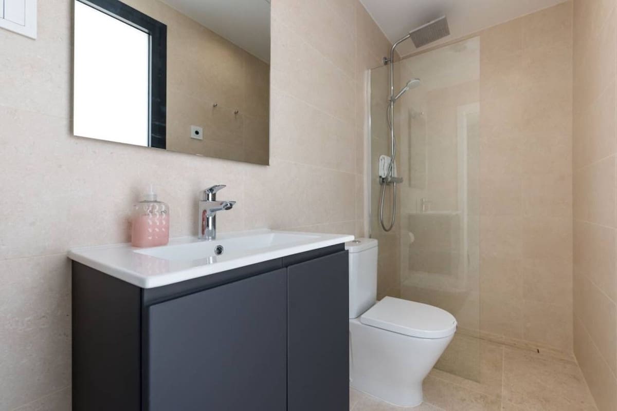 3 soveværelse Byhus til salg i Torrox-Costa med swimmingpool garage - € 599.000 (Ref: 9614113)