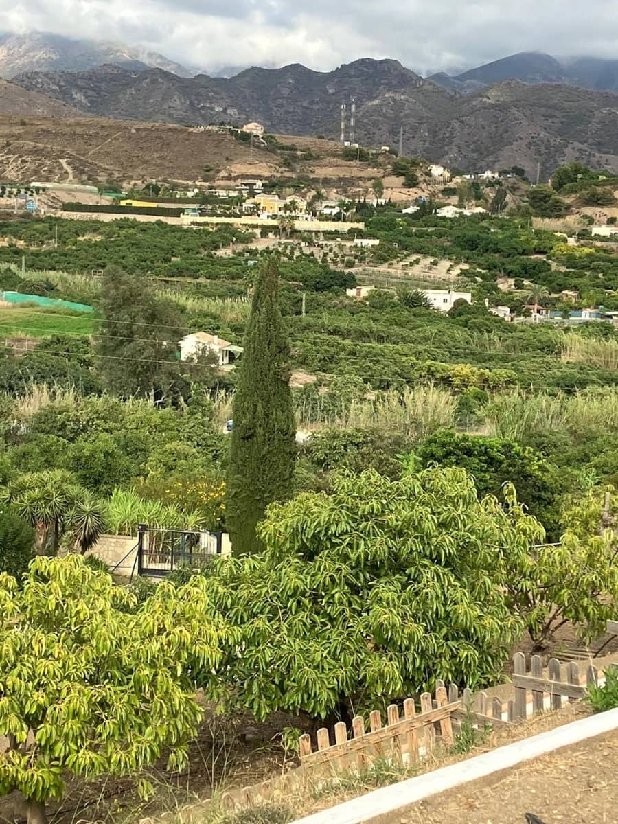 6 slaapkamer Villa te koop in Nerja met zwembad garage - € 1.099.000 (Ref: 9614239)