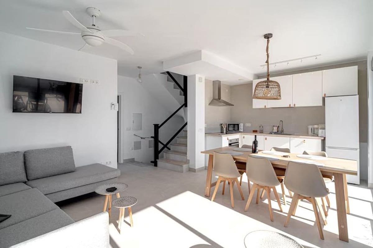 3 chambre Villa/Maison à vendre à Nerja avec piscine - 829 000 € (Ref: 9614240)