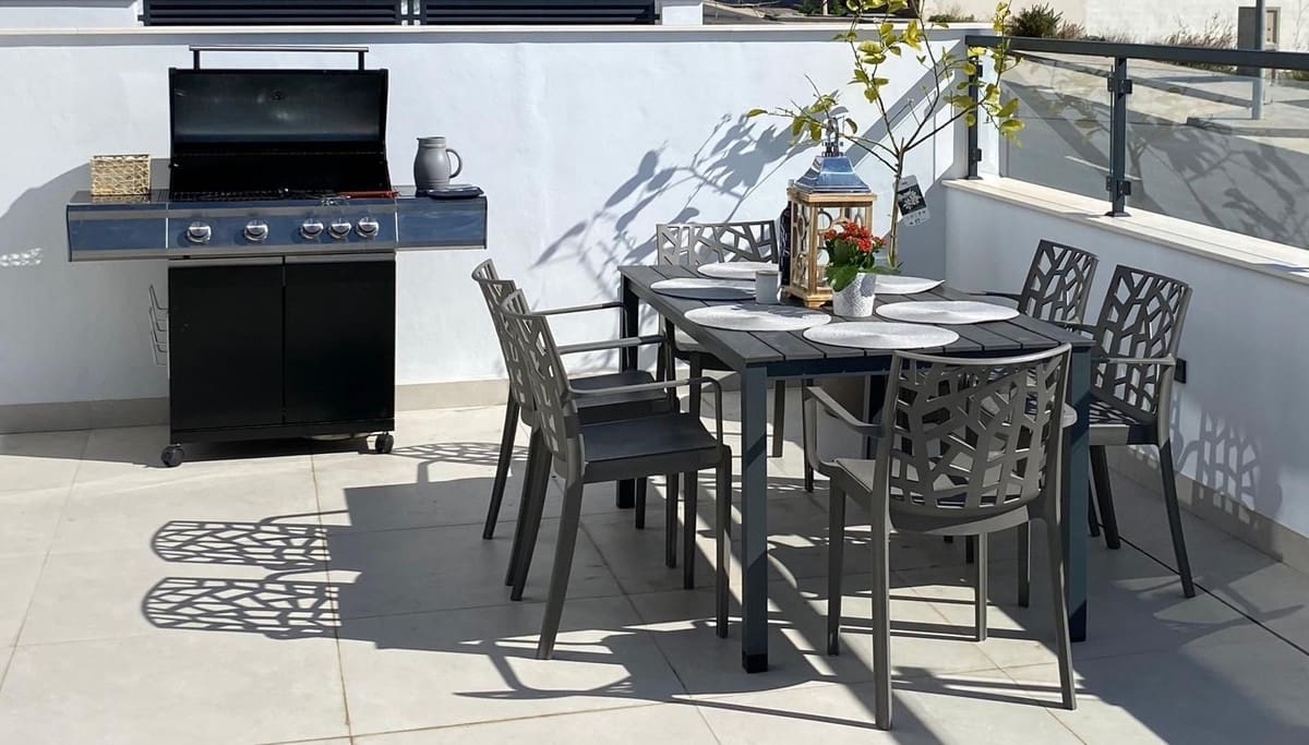 3 bedroom Villa for sale in Nerja with pool - € 829,000 (Ref: 9614240)