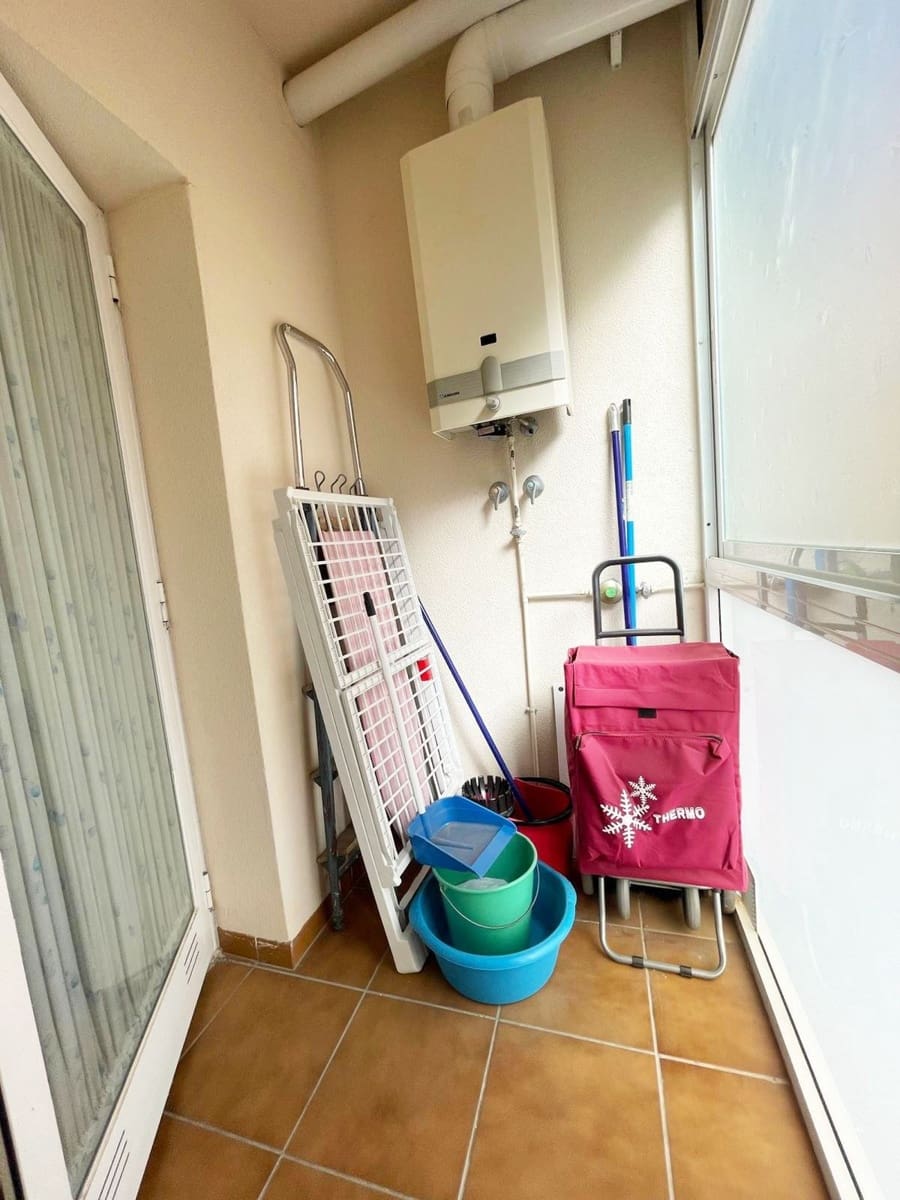 3 bedroom Apartment for sale in Nerja with garage - € 380,000 (Ref: 9618727)