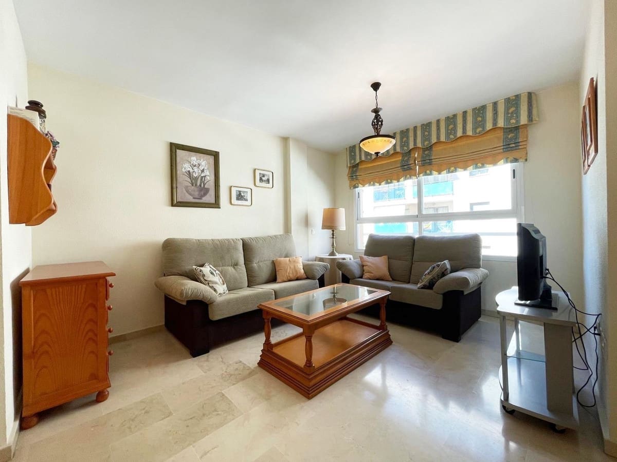 3 bedroom Apartment for sale in Nerja with garage - € 380,000 (Ref: 9618727)