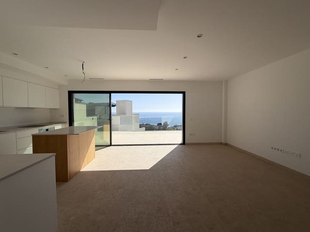 3 chambre Maison de Ville à vendre à Torrox-Costa, Torrox avec piscine garage - 599 000 € (Ref: 9628323)