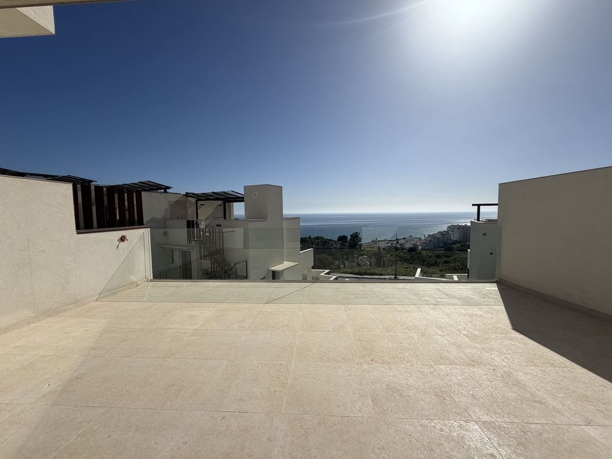 3 chambre Maison de Ville à vendre à Torrox-Costa avec piscine garage - 599 000 € (Ref: 9628323)