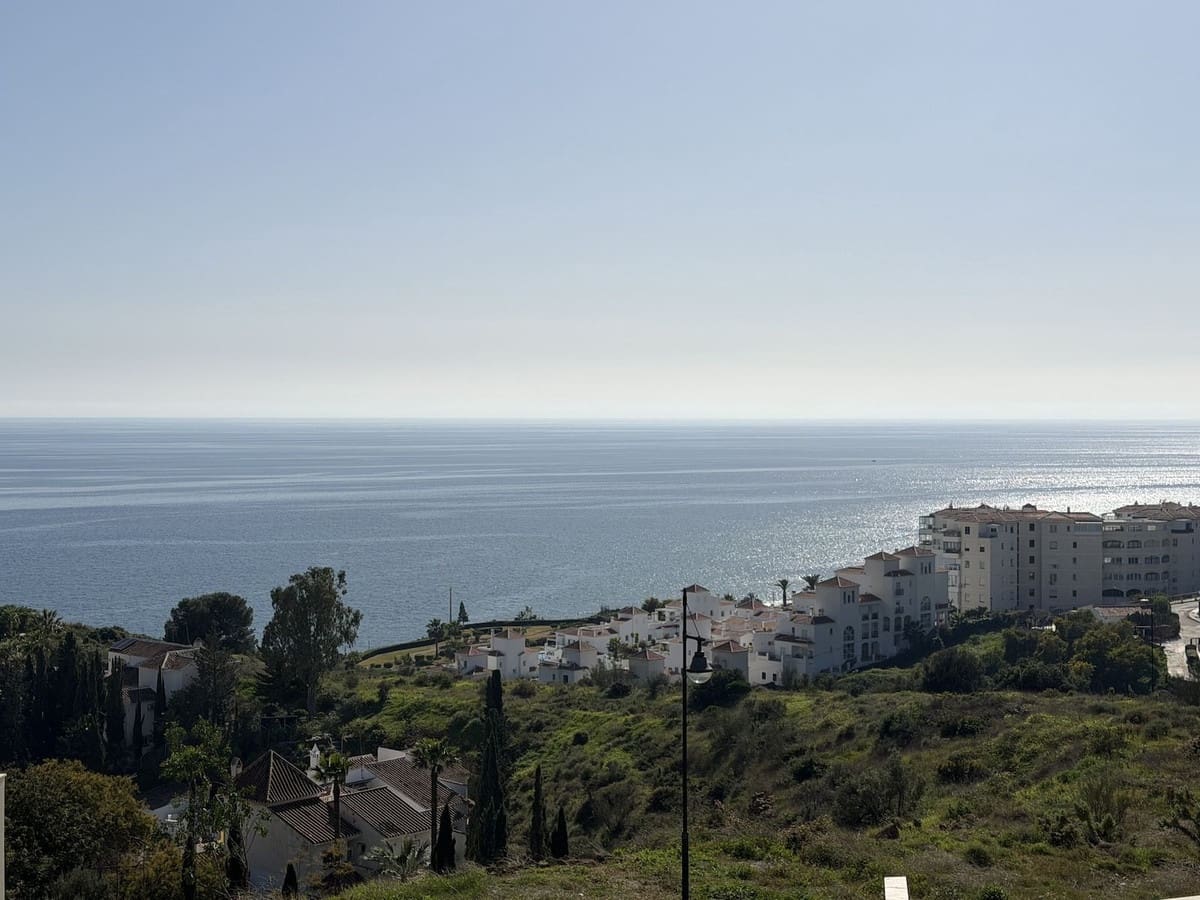 3 bedroom Townhouse for sale in Torrox-Costa with pool garage - € 599,000 (Ref: 9628323)