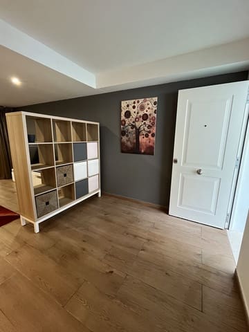 1 sovrum Lägenhet att hyra i Nueva Andalucia, Marbella med garage - 1 300 € (Ref: 9669246)