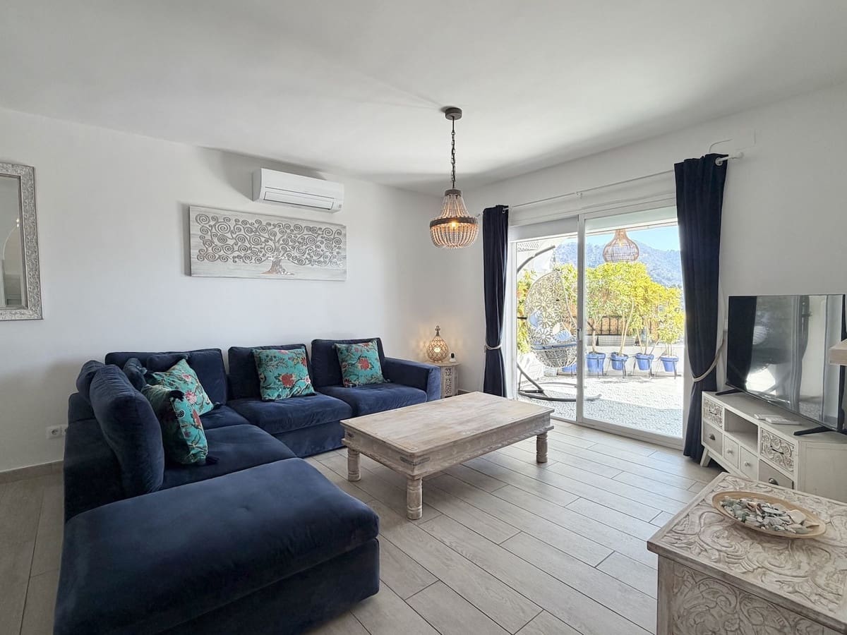 2 makuuhuone Huoneisto myytävänä paikassa Frigiliana mukana uima-altaan - 349 000 € (Ref: 9689898)