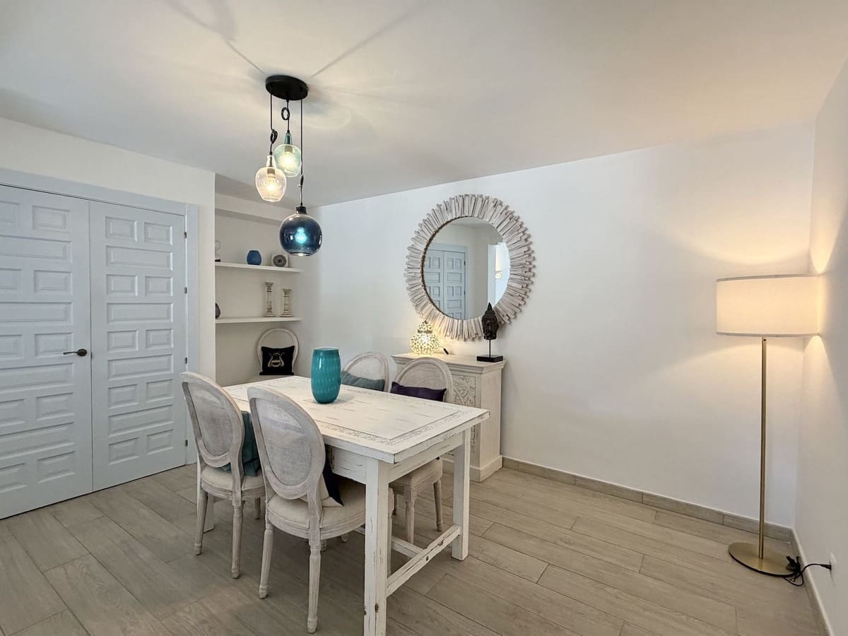 2 makuuhuone Huoneisto myytävänä paikassa Frigiliana mukana uima-altaan - 349 000 € (Ref: 9689898)