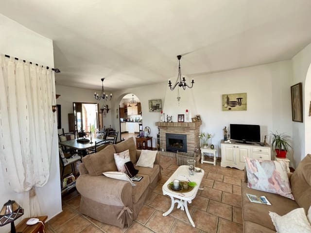 3 quarto Moradia para venda em Periana com piscina - 364 950 € (Ref: 9770141)