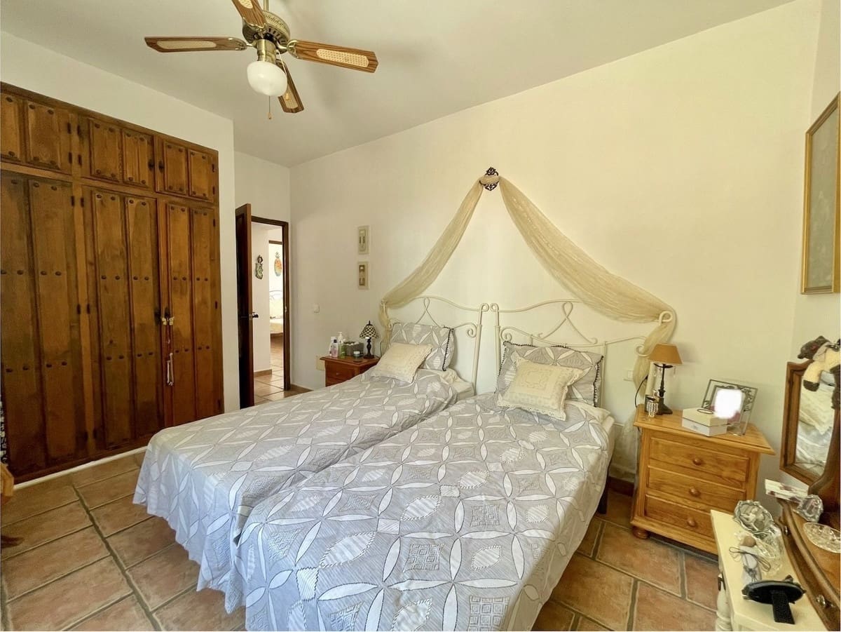 3 chambre Villa/Maison à vendre à Periana avec piscine - 364 950 € (Ref: 9770141)