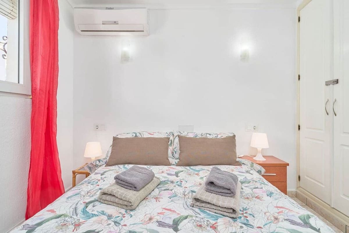 1 chambre Penthouse à vendre à Nerja avec piscine - 240 000 € (Ref: 9770307)