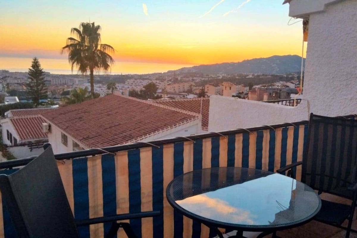 1 chambre Penthouse à vendre à Nerja avec piscine - 240 000 € (Ref: 9770307)