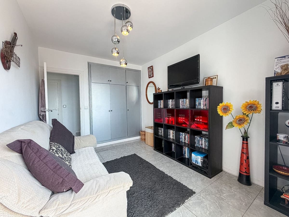 2 quarto Apartamento para venda em Torrox-Costa com piscina - 357 000 € (Ref: 9770919)