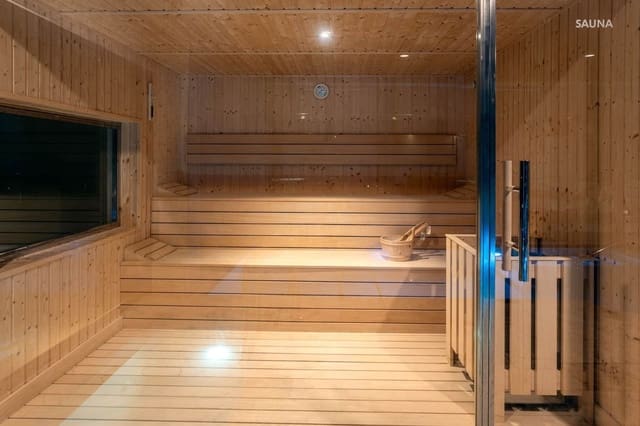 3 Zimmer Haus zu verkaufen in Torrox-Costa, Torrox mit Pool Garage - 629.000 € (Ref: 9787819)