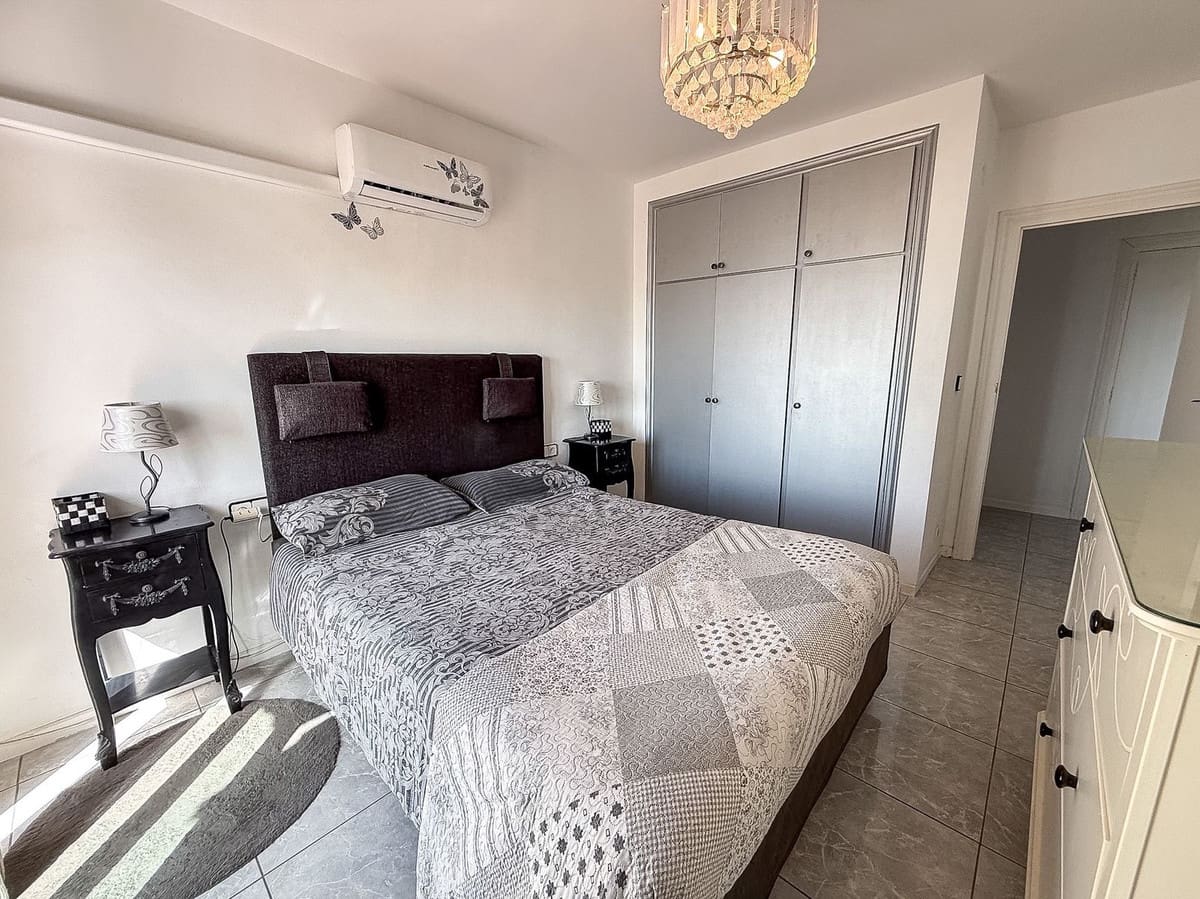 2 quarto Apartamento para venda em Torrox-Costa com piscina - 340 000 € (Ref: 9848245)