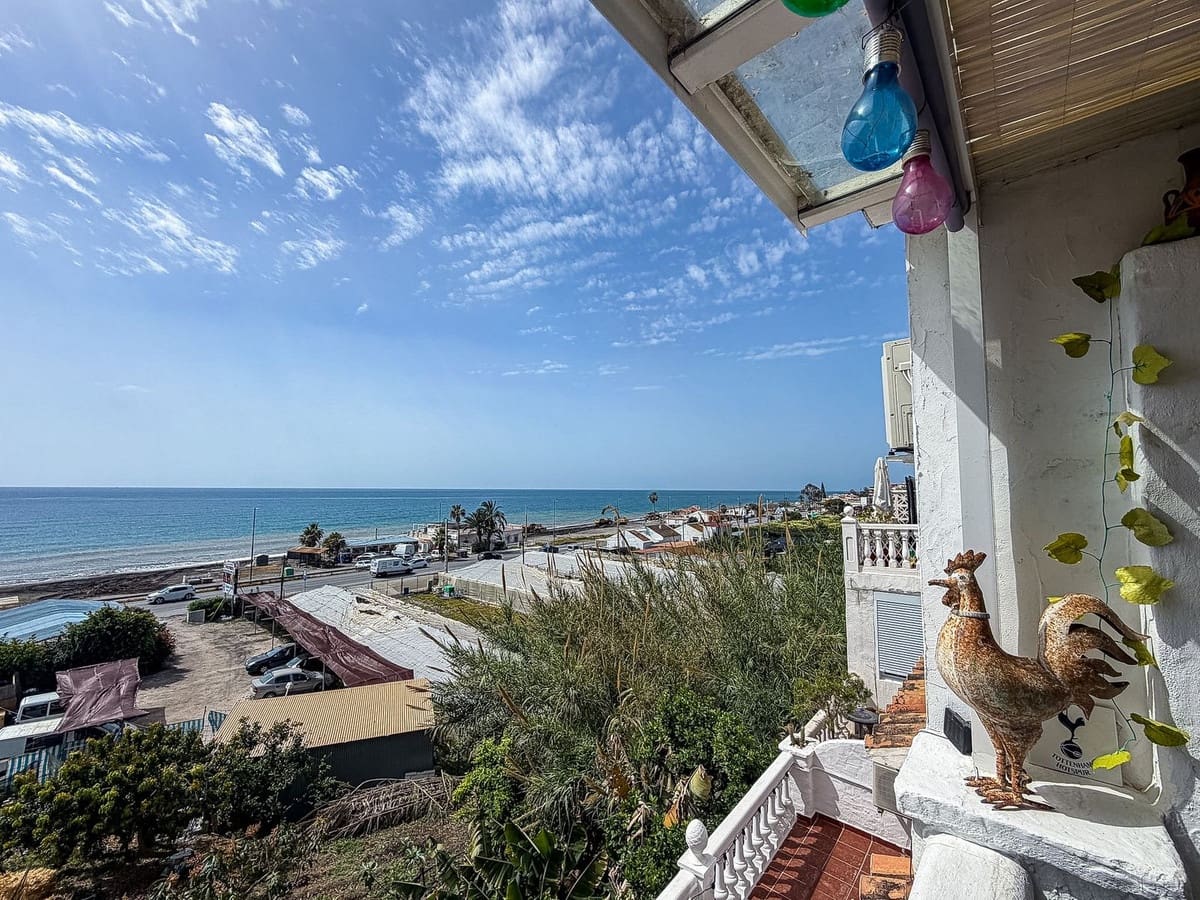 2 quarto Apartamento para venda em Torrox-Costa com piscina - 340 000 € (Ref: 9848245)