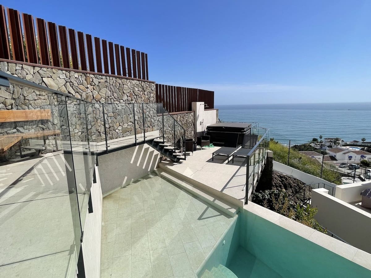 5 camera da letto Casa in vendita in Torrox-Costa con piscina garage - 1.275.000 € (Rif: 9880406)