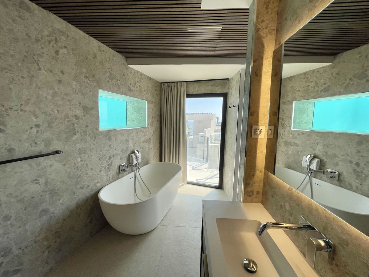 5 camera da letto Casa in vendita in Torrox-Costa con piscina garage - 1.275.000 € (Rif: 9880406)