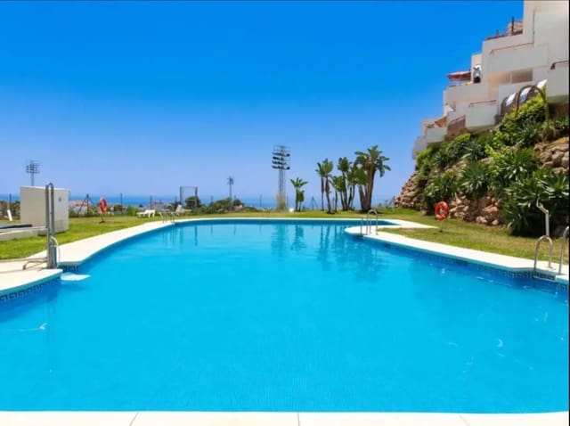 2 bedroom Apartment for rent in Nerja with pool - € 1,100 (Ref: 9895636)