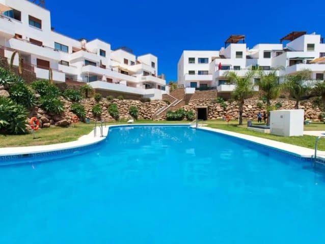 2 bedroom Apartment for rent in Nerja with pool - € 1,100 (Ref: 9895636)