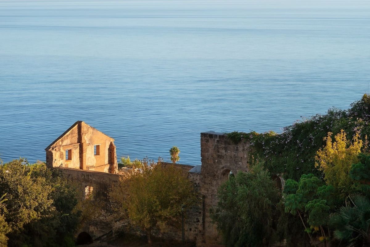 2 bedroom Penthouse for sale in Maro - € 395,000 (Ref: 9921421)