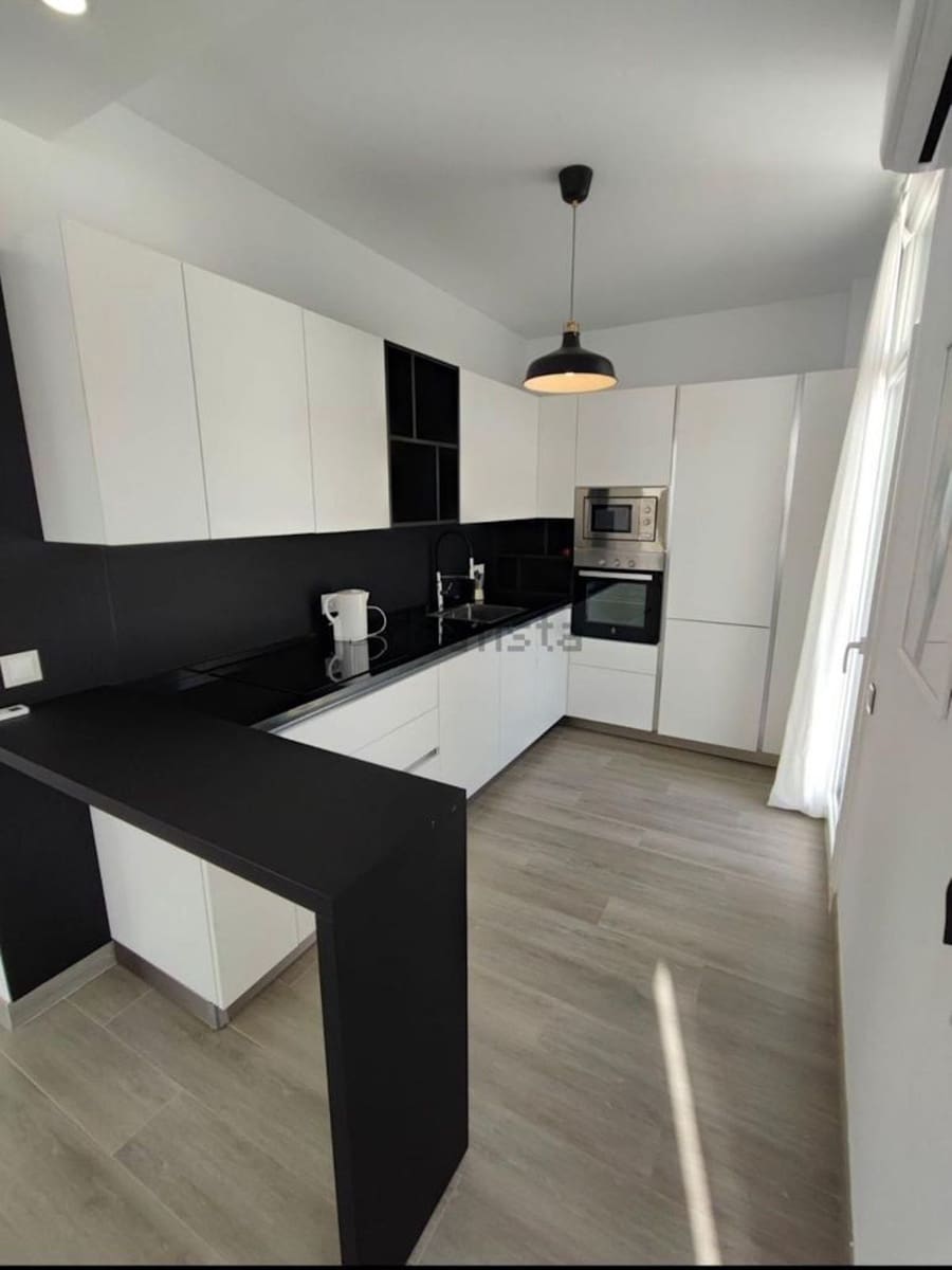 3 bedroom Villa for sale in Nerja with pool garage - € 550,000 (Ref: 9921422)