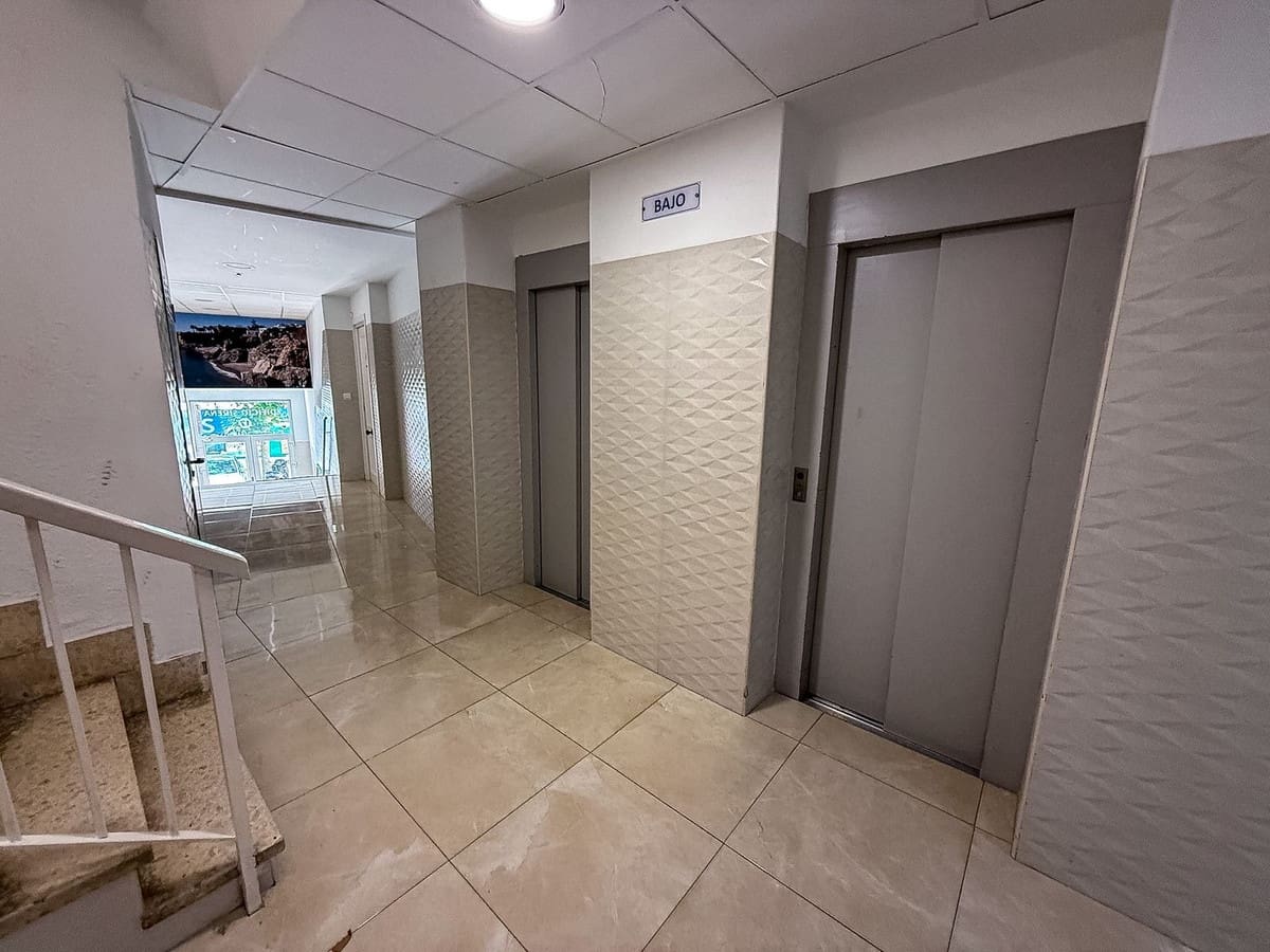 2 bedroom Apartment for sale in Nerja - € 255,000 (Ref: 9935148)