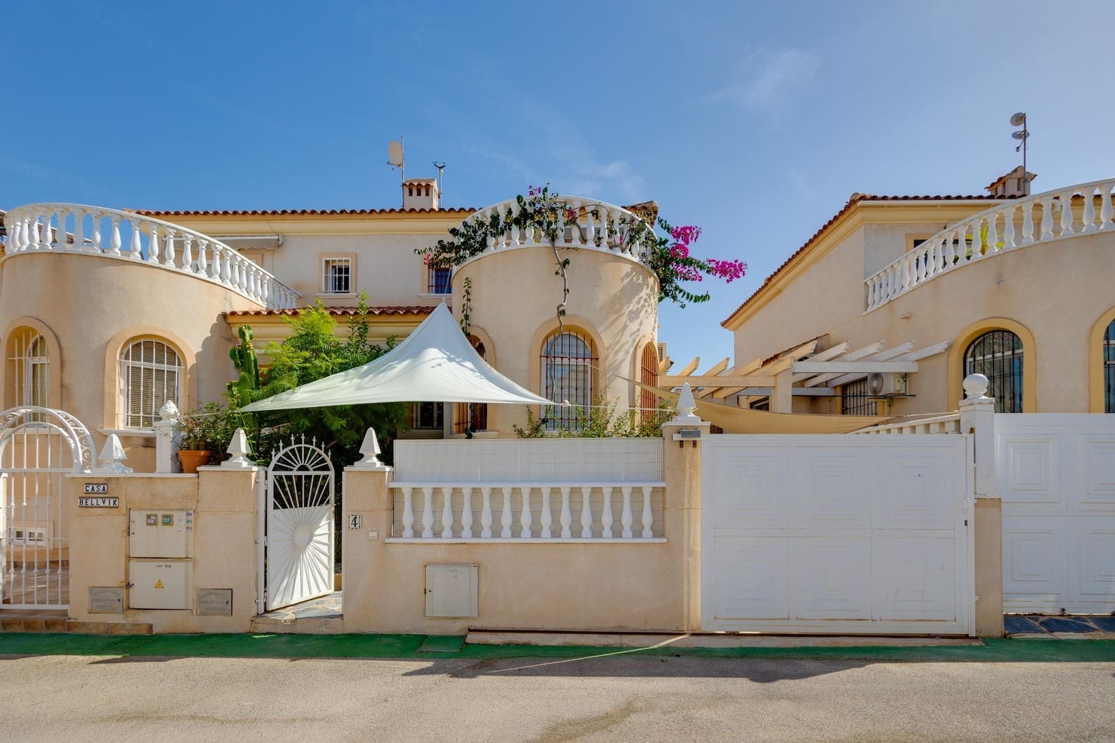 2 Zimmer Villa zu verkaufen in Aguas Nuevas mit Pool - 189.900 € (Ref: 10011586)