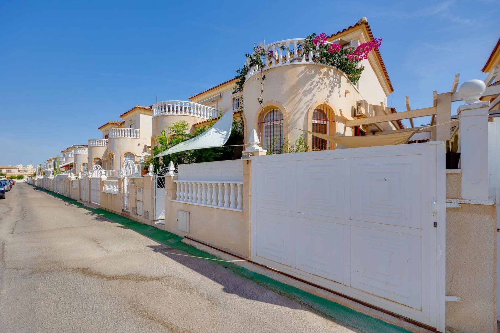 2 Zimmer Villa zu verkaufen in Aguas Nuevas mit Pool - 189.900 € (Ref: 10011586)