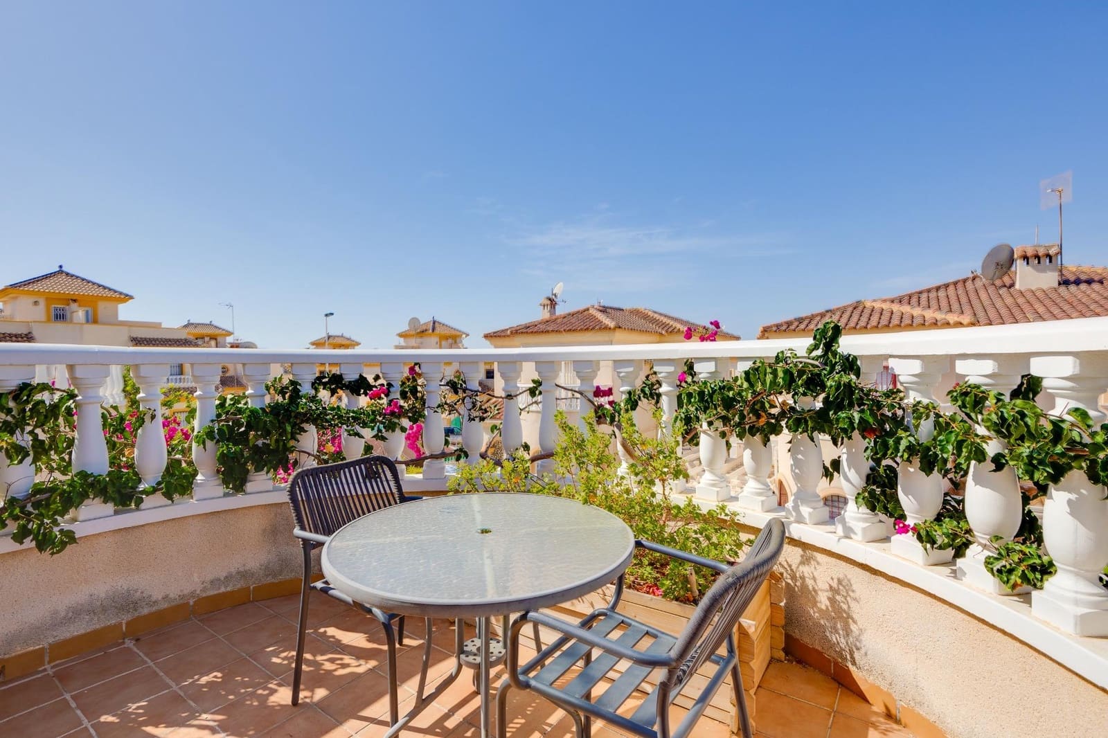 2 Zimmer Villa zu verkaufen in Aguas Nuevas mit Pool - 189.900 € (Ref: 10011586)