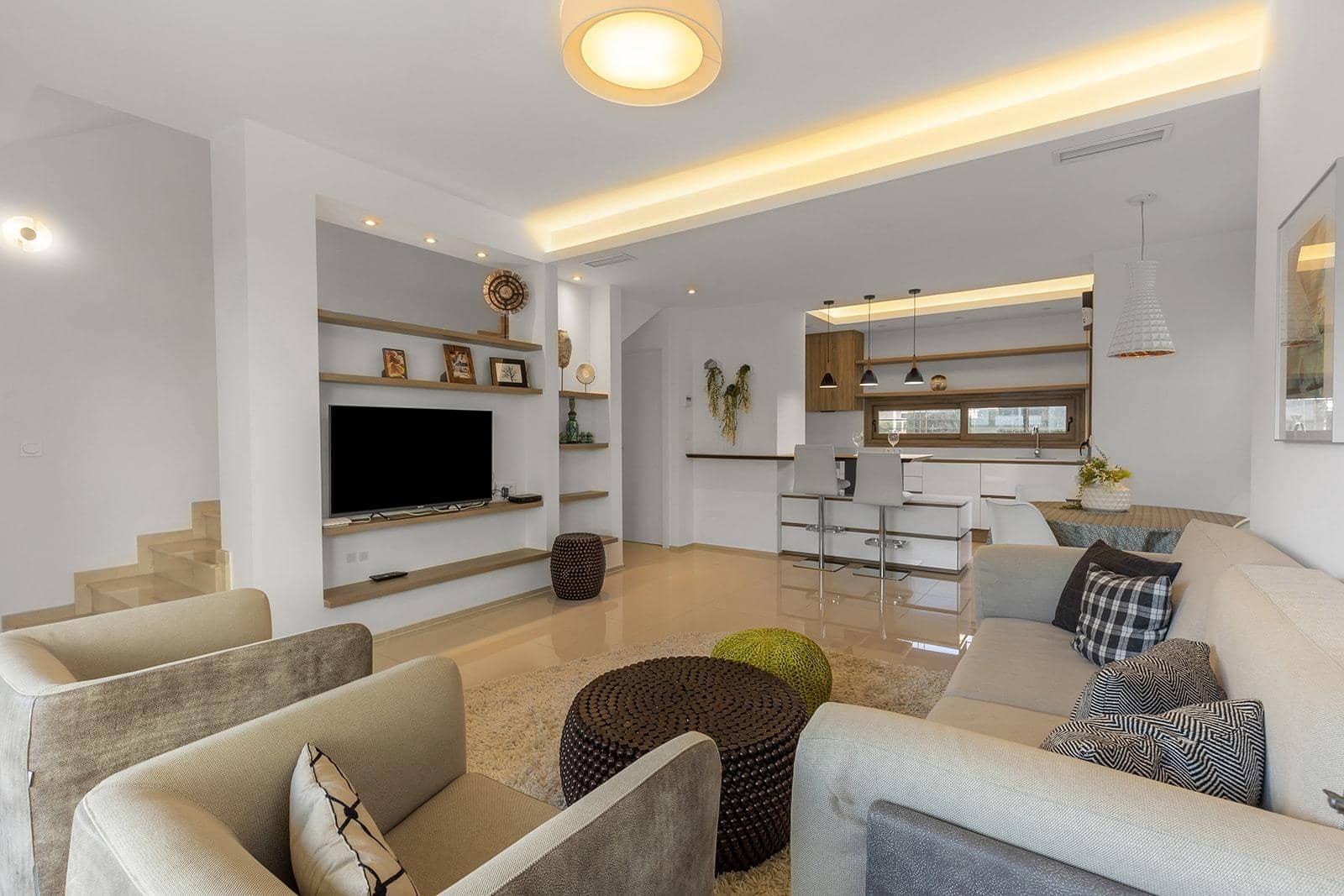 3 makuuhuone Huoneisto myytävänä paikassa Ciudad Quesada mukana uima-altaan - 360 000 € (Ref: 10022609)