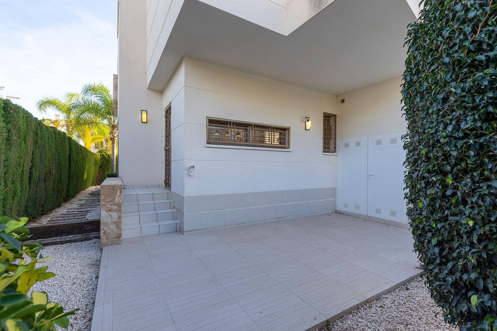 3 makuuhuone Huoneisto myytävänä paikassa Ciudad Quesada mukana uima-altaan - 360 000 € (Ref: 10022609)
