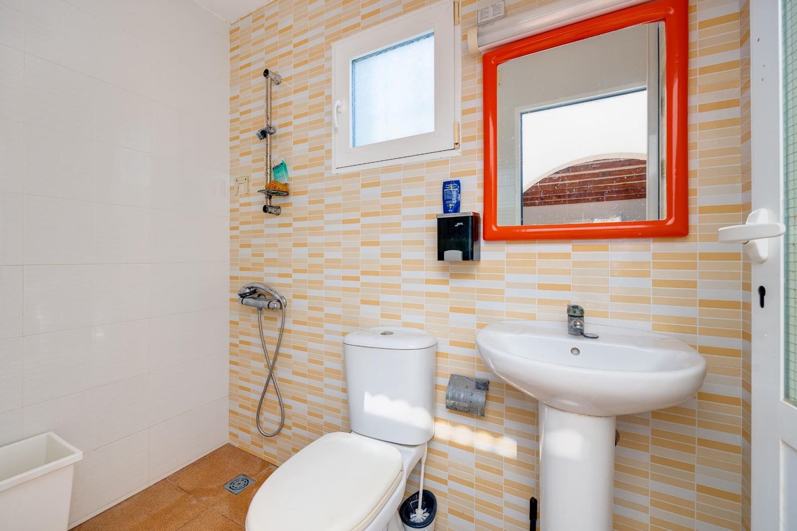 Chalet de 3 habitaciones en Los Balcones en venta con garaje - 320.000 € (Ref: 10024321)