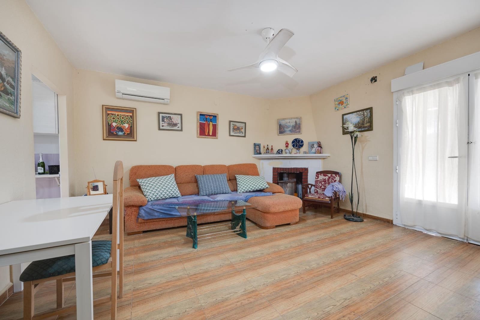 Chalet de 3 habitaciones en Los Balcones en venta con garaje - 320.000 € (Ref: 10024321)