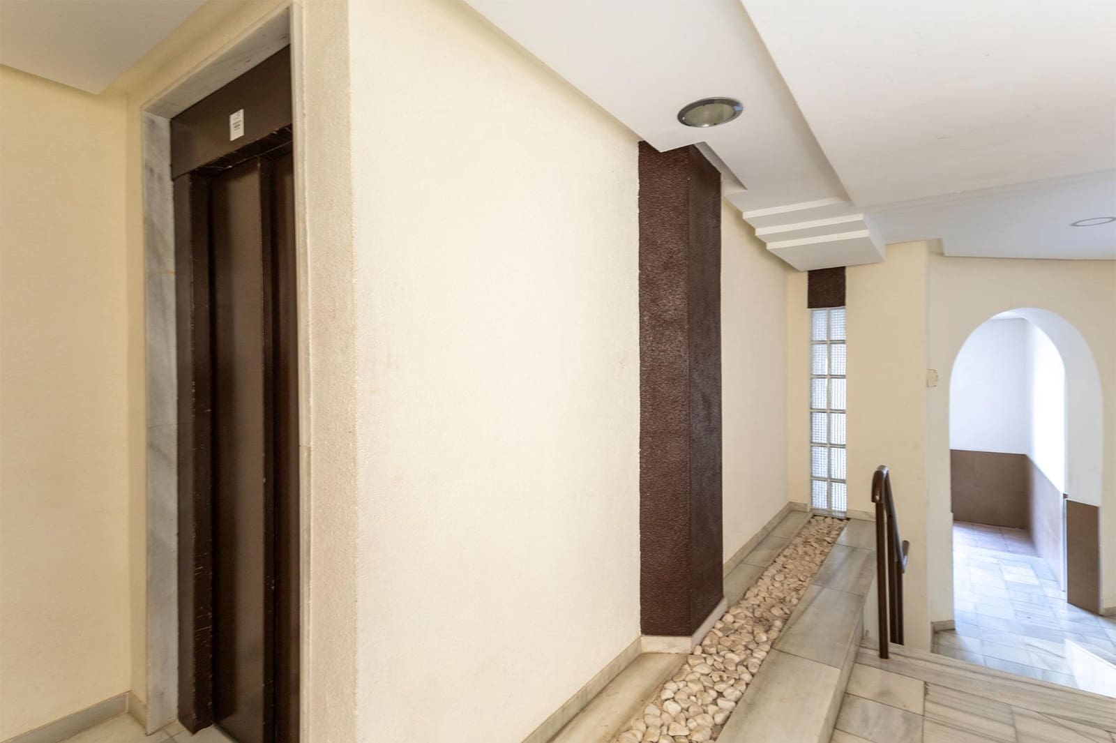2 bedroom Apartment for sale in La Veleta with pool - € 148,000 (Ref: 10031749)