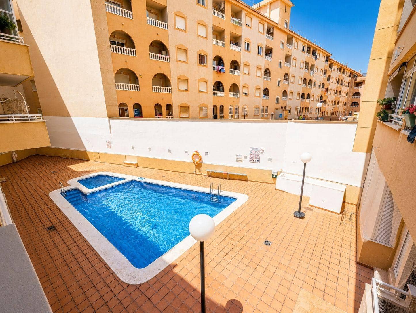 2 chambre Appartement à vendre à Torrevieja - 139 900 € (Ref: 10041265)