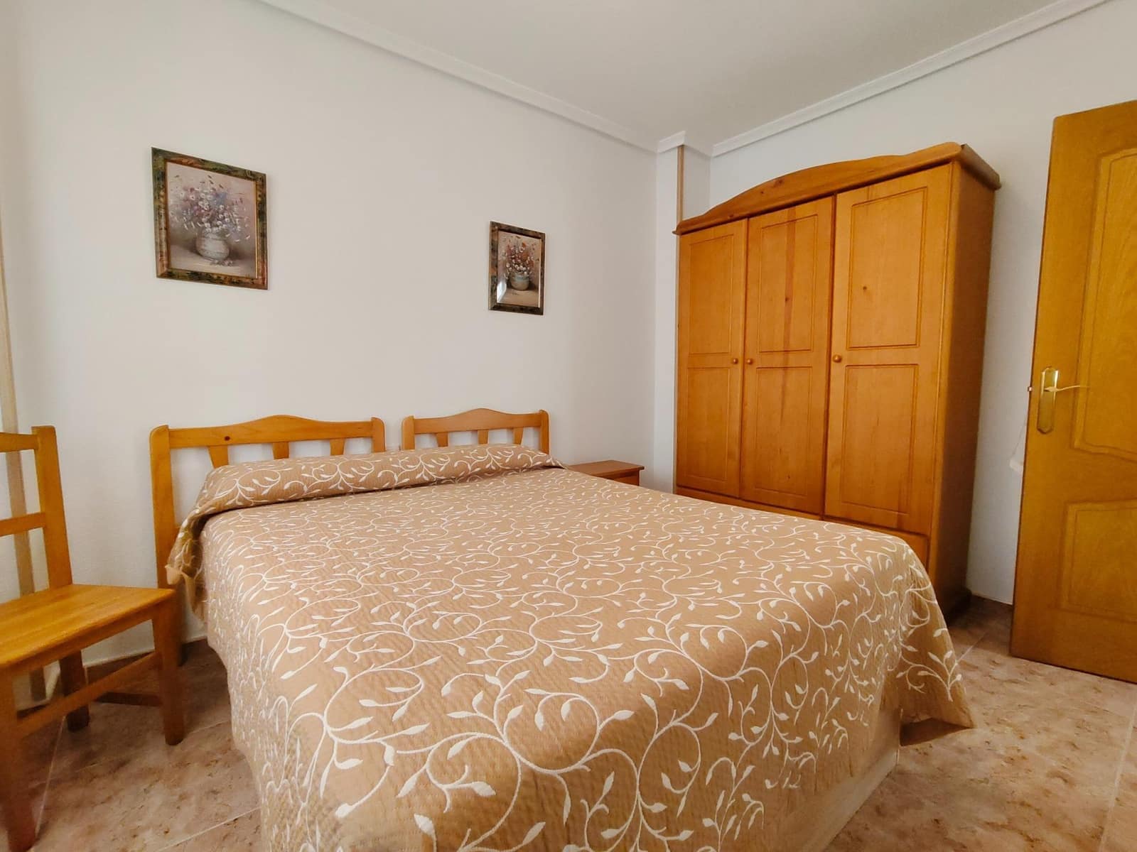 2 slaapkamer Appartement te koop in Torrevieja met garage - € 158.900 (Ref: 10094878)