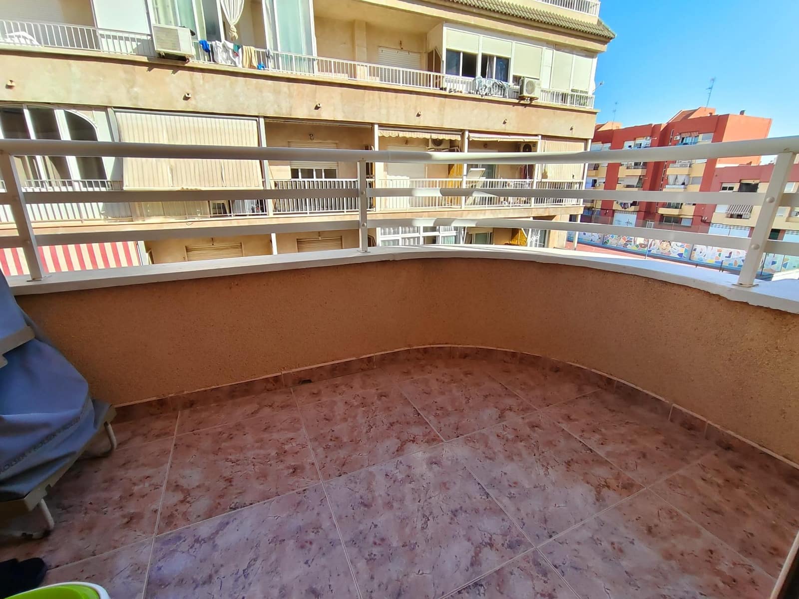 2 slaapkamer Appartement te koop in Torrevieja met garage - € 158.900 (Ref: 10094878)