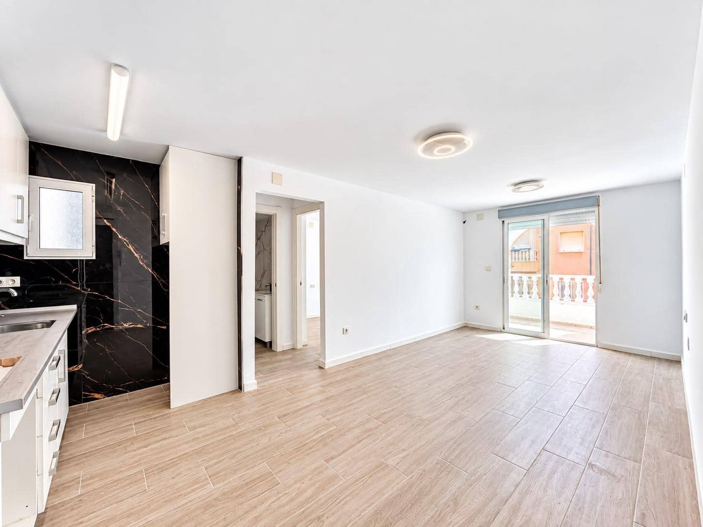 2 makuuhuone Huoneisto myytävänä paikassa Torrevieja - 150 000 € (Ref: 10109867)