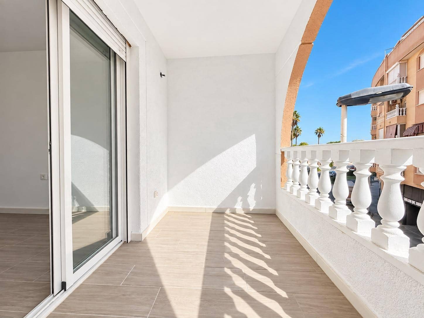2 makuuhuone Huoneisto myytävänä paikassa Torrevieja - 150 000 € (Ref: 10109867)