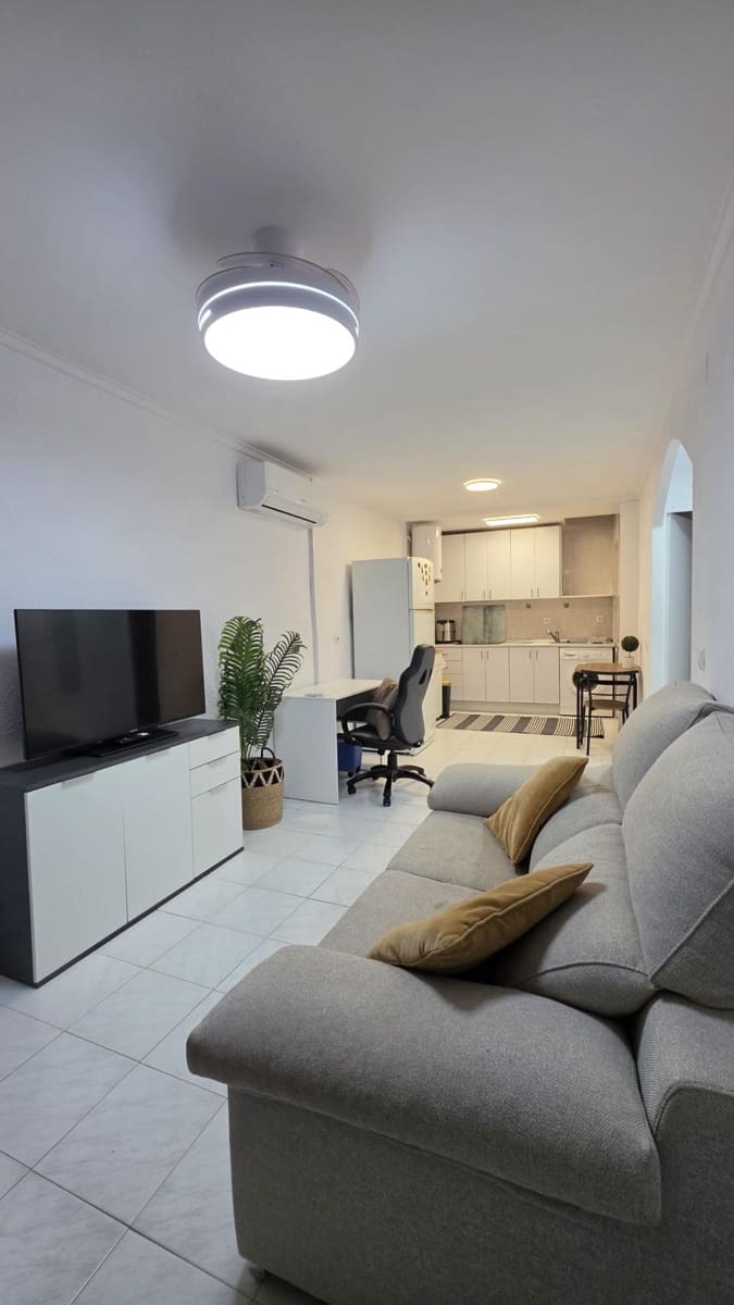 2 bedroom Bungalow for sale in Torrevieja - € 123,990 (Ref: 10120057)