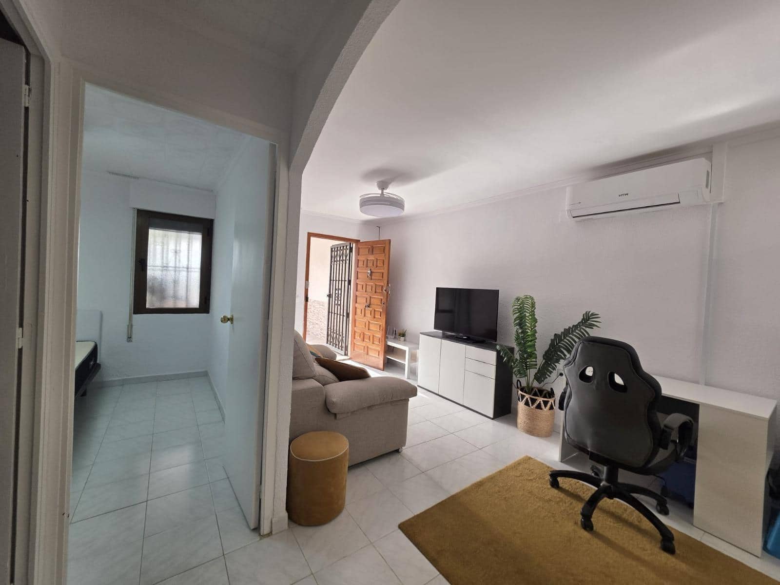 2 bedroom Bungalow for sale in Torrevieja - € 123,990 (Ref: 10120057)