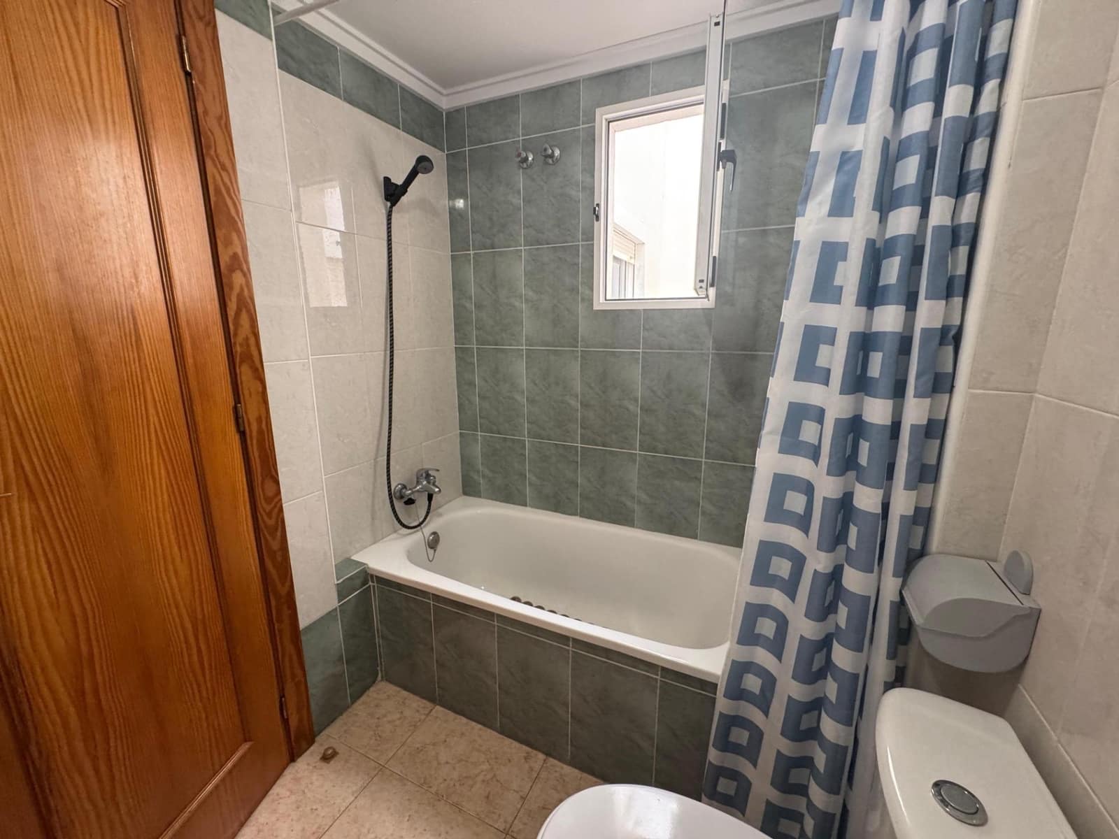 2 quarto Apartamento para venda em Torrevieja com piscina - 132 000 € (Ref: 10131799)