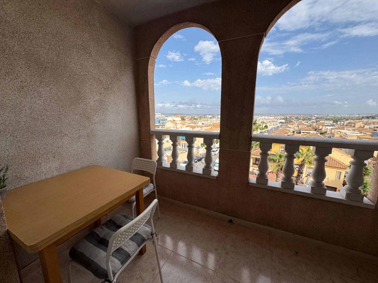 2 quarto Apartamento para venda em Torrevieja com piscina - 132 000 € (Ref: 10131799)