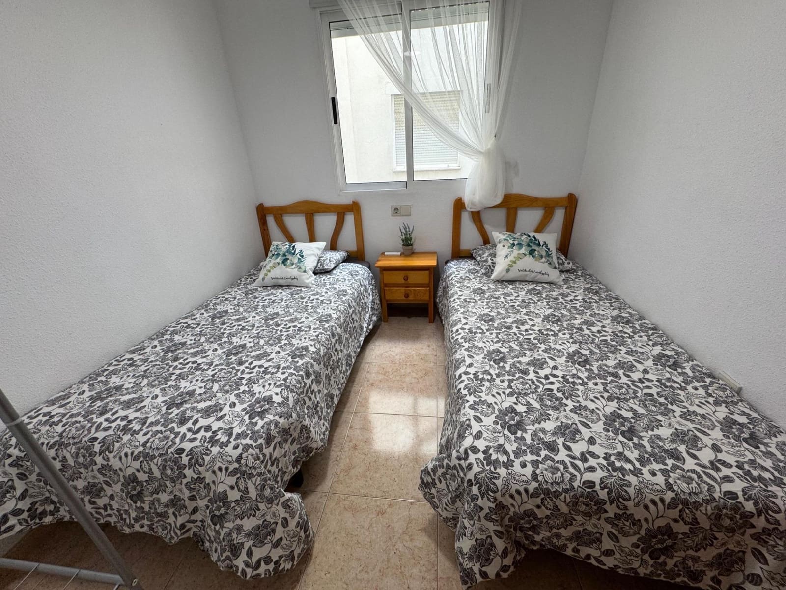 2 quarto Apartamento para venda em Torrevieja com piscina - 132 000 € (Ref: 10131799)
