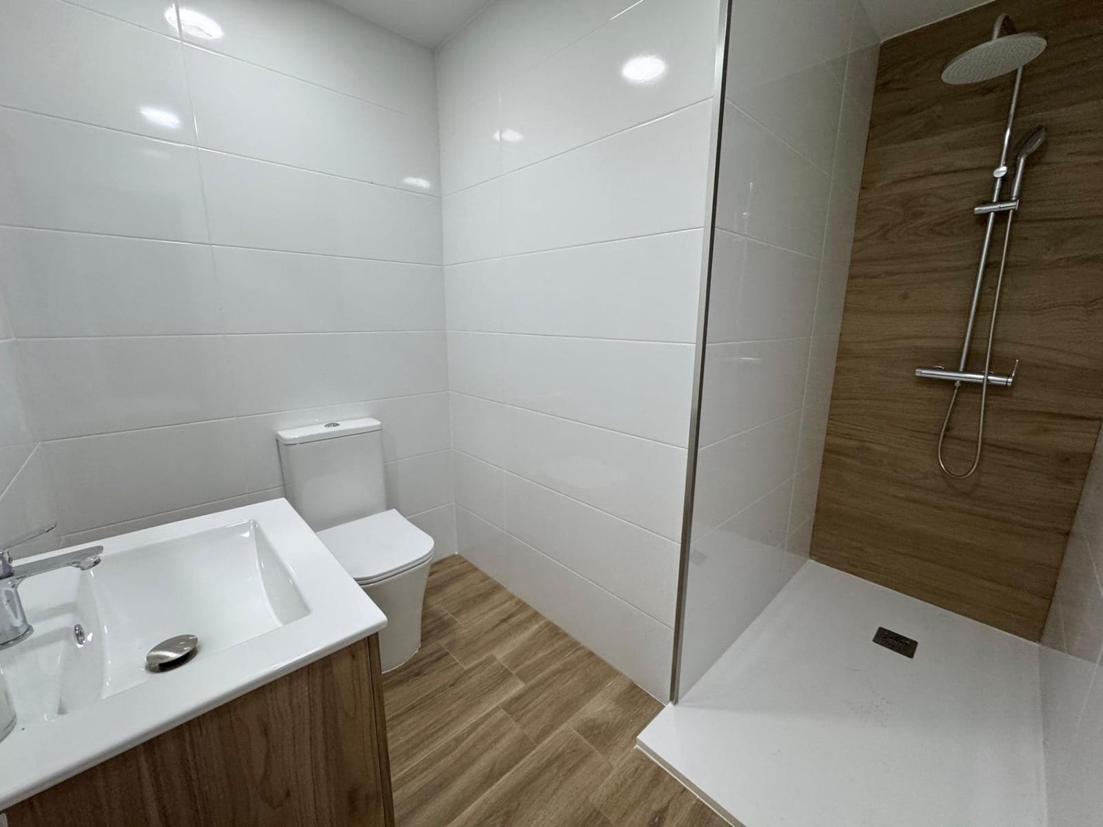 2 quarto Apartamento para venda em Torrevieja com piscina - 147 000 € (Ref: 10131800)