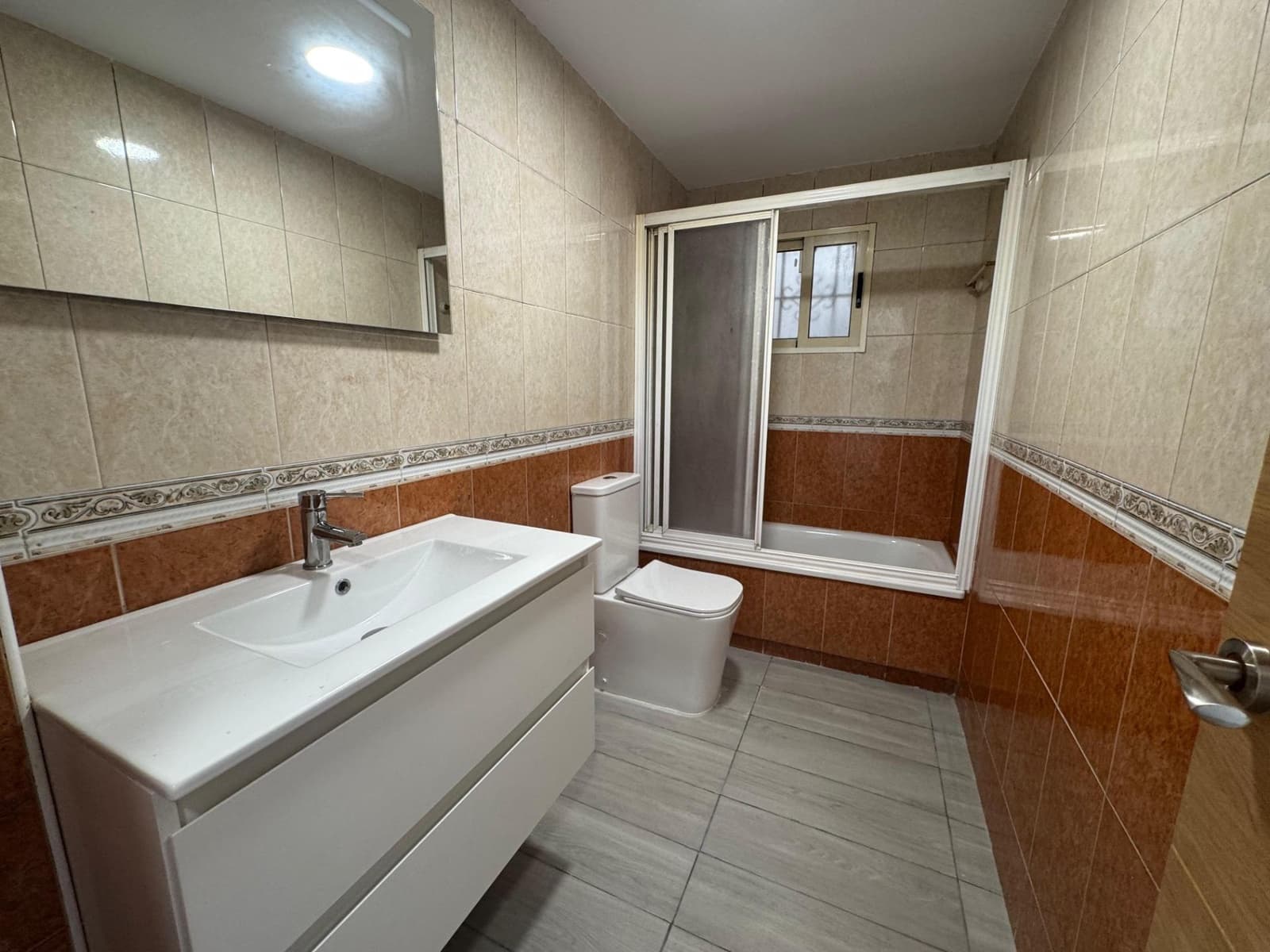 2 soverom Leilighet til salgs i Torrevieja - € 139 900 (Ref: 10147293)