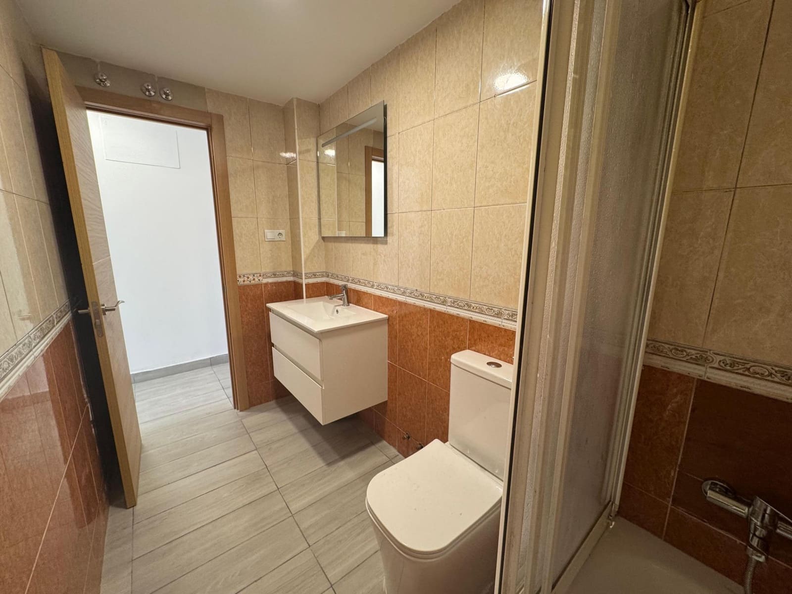 2 soverom Leilighet til salgs i Torrevieja - € 139 900 (Ref: 10147293)
